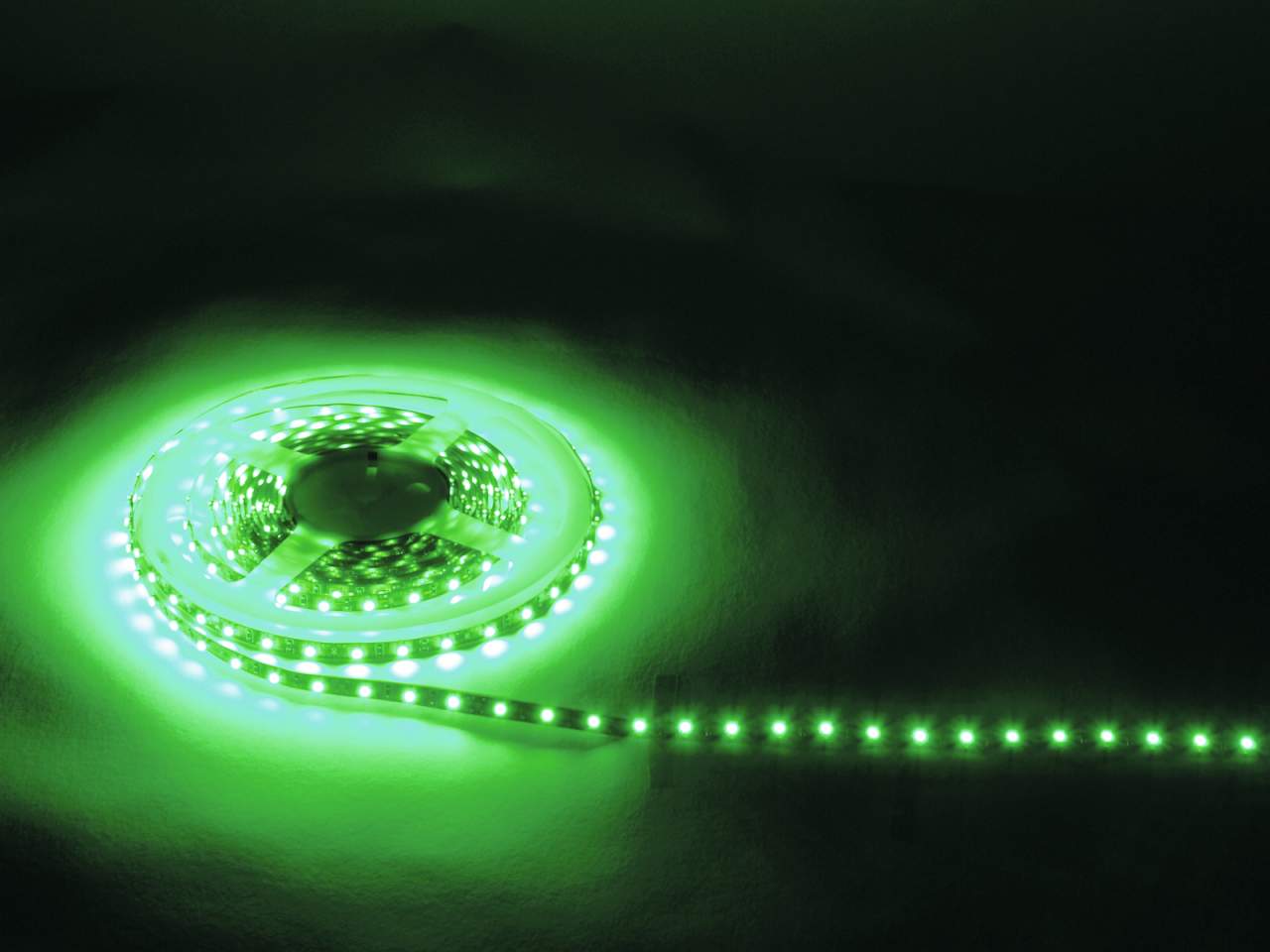 EUROLITE LED Strip 300 5m 3528 grn 12V